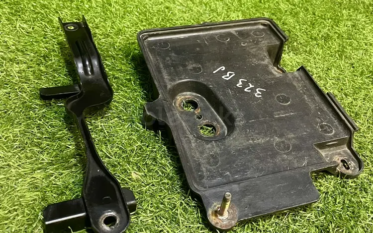 Крепление аккумулятор площадка Mazda 323 premacy за 12 000 тг. в Караганда