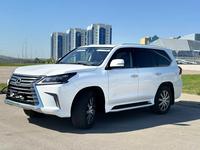 Lexus LX 570 2016 годаfor37 500 000 тг. в Семей