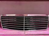 Решетка Радиатора Mercedes Benz W140 (1994-1999) за 19 000 тг. в Астана