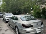 Volkswagen Passat CC 2010 года за 4 100 000 тг. в Алматы – фото 2