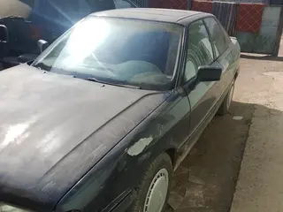 Audi 80, 1990