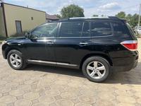 Toyota Highlander 2013 года за 12 500 000 тг. в Уральск