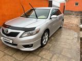 Toyota Camry 2010 года за 5 800 000 тг. в Жанаозен