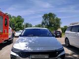 Hyundai Elantra 2024 годаүшін8 600 000 тг. в Алматы