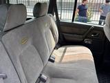 Mitsubishi Pajero 1996 годаfor3 850 000 тг. в Алматы – фото 5