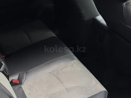 Toyota RAV4 2025 года за 18 300 000 тг. в Алматы – фото 21