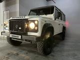 Land Rover Defender 2014 годаүшін17 000 000 тг. в Алматы – фото 2