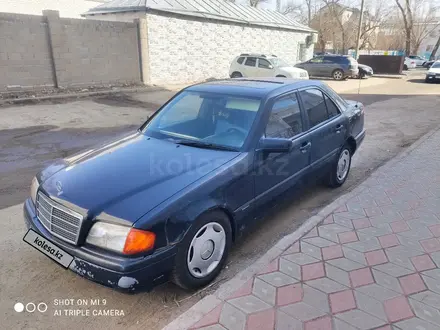 Mercedes-Benz C 180 1993 года за 1 750 000 тг. в Павлодар – фото 3