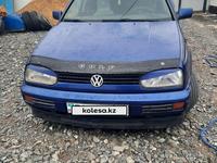 Volkswagen Golf 1994 года за 1 500 000 тг. в Семей