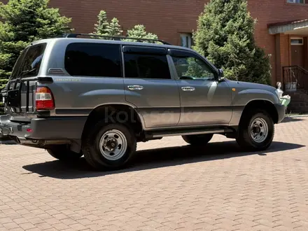 Toyota Land Cruiser 2006 года за 19 000 000 тг. в Алматы – фото 12