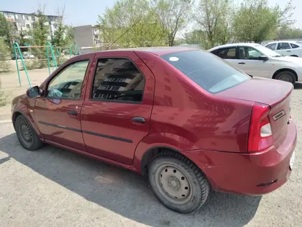 Renault Logan 2010 года за 1 750 000 тг. в Семей – фото 3