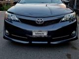 Toyota Camry 2014 года за 9 000 000 тг. в Алматы – фото 2