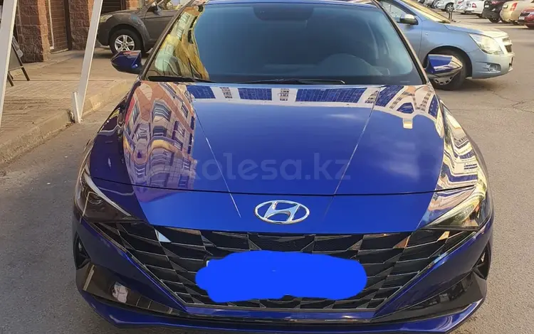 Hyundai Elantra 2023 года за 10 000 000 тг. в Астана