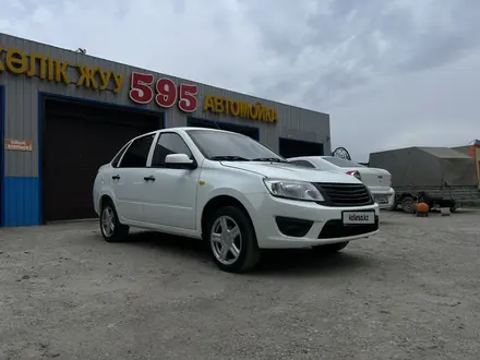 ВАЗ (Lada) Granta 2190 2013 года за 2 000 000 тг. в Семей