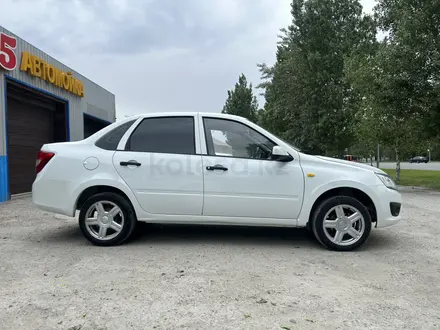 ВАЗ (Lada) Granta 2190 2013 года за 2 000 000 тг. в Семей – фото 2