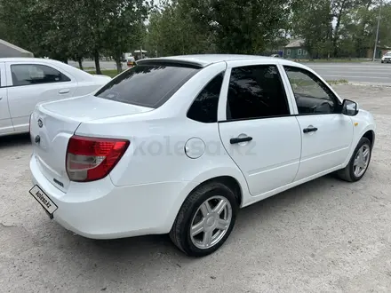 ВАЗ (Lada) Granta 2190 2013 года за 2 000 000 тг. в Семей – фото 5
