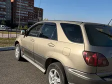 Toyota Harrier, 1999