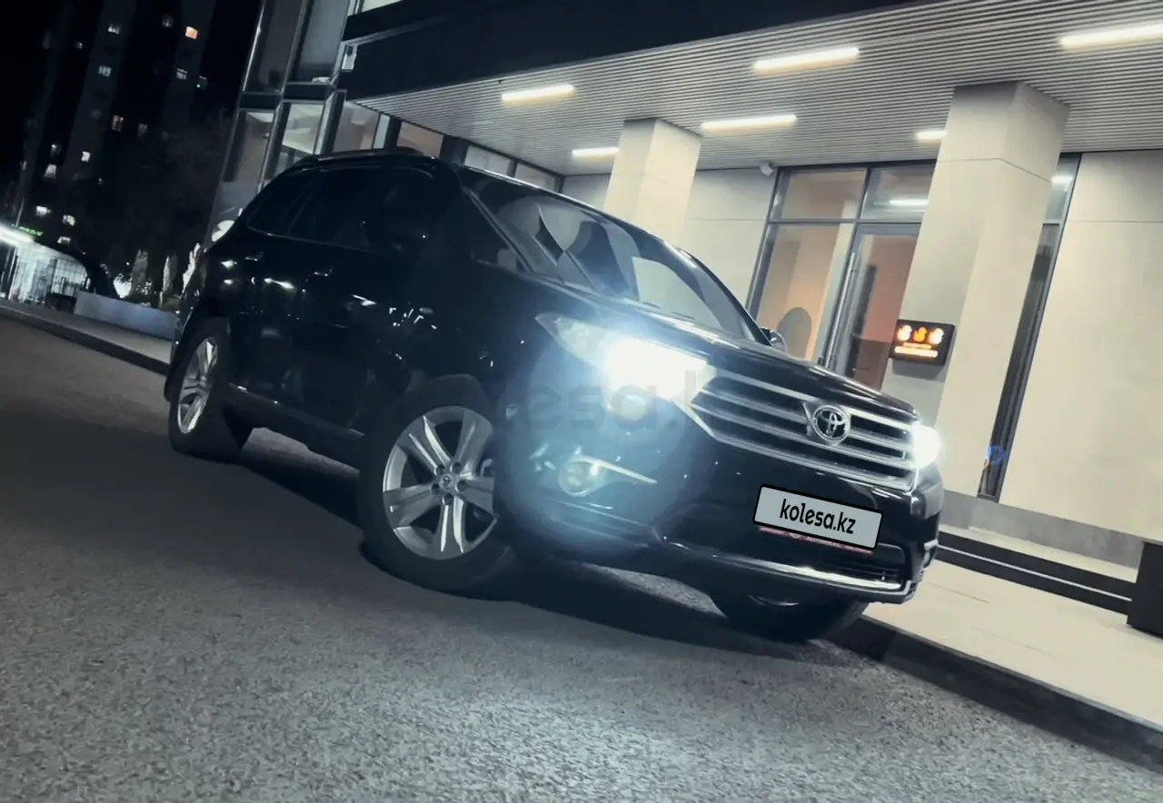 Toyota Highlander, 2011