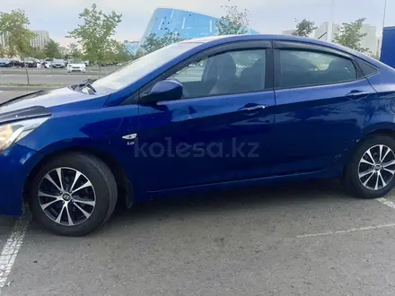 Hyundai Solaris 2014 года за 3 700 000 тг. в Астана – фото 3