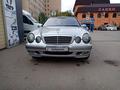 Mercedes-Benz E 240 2000 года за 4 500 000 тг. в Астана