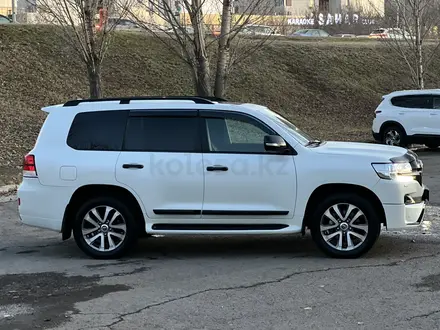 Toyota Land Cruiser 2016 года за 35 000 000 тг. в Астана – фото 7