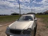Mercedes-Benz C 180 2001 года за 2 000 000 тг. в Кокшетау – фото 2