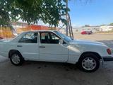 Mercedes-Benz E 250 1992 годаүшін1 100 000 тг. в Алматы – фото 4