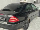 Mercedes-Benz C 200 2004 годаүшін4 000 000 тг. в Астана – фото 2