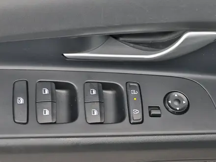 Hyundai Elantra Comfort 2024 года за 8 890 000 тг. в Алматы – фото 16