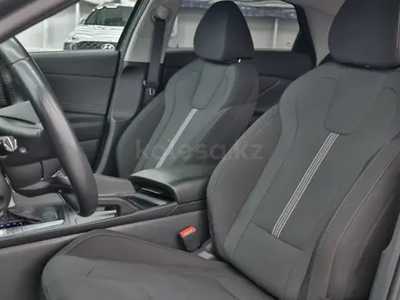 Hyundai Elantra Comfort 2024 года за 8 890 000 тг. в Алматы – фото 13