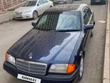 Mercedes-Benz C 180 1995 года за 1 850 000 тг. в Астана – фото 5