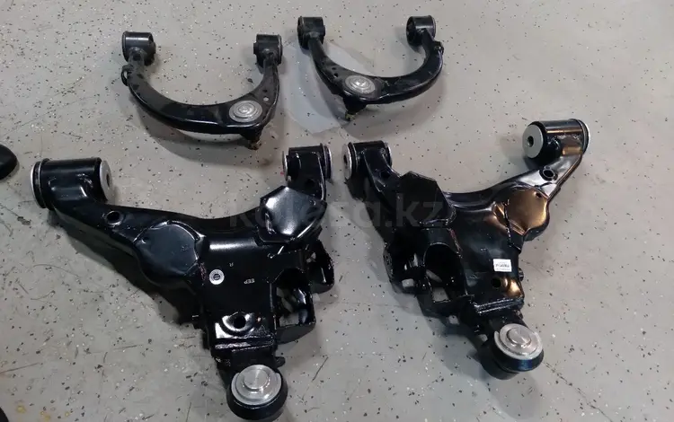 Рычаг передние Toyota Land Cruiser 2 за 25 000 тг. в Алматы