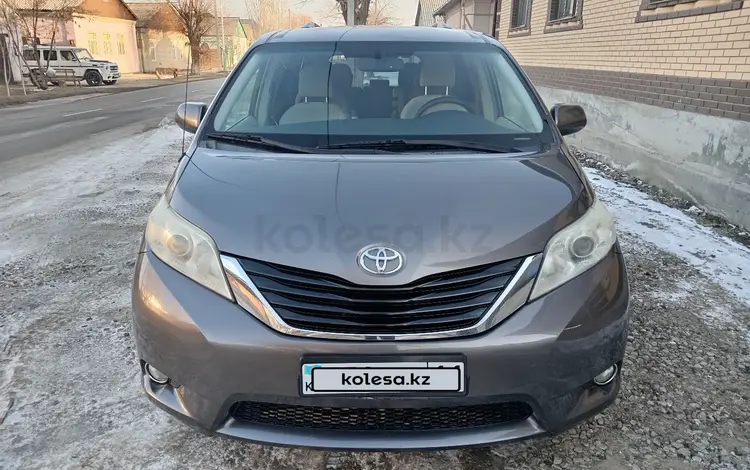 Toyota Sienna 2014 годаfor14 000 000 тг. в Кызылорда