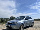 Chevrolet Lacetti 2010 года за 3 900 000 тг. в Туркестан – фото 2