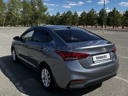 Hyundai Accent 2018 годаүшін7 100 000 тг. в Астана – фото 4