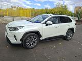 Toyota RAV4 2020 года за 14 800 000 тг. в Караганда – фото 2