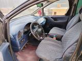 Volkswagen Sharan 1996 года за 1 600 000 тг. в Актобе – фото 5