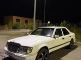 Mercedes-Benz E 250 1987 года за 1 100 000 тг. в Щучинск – фото 3