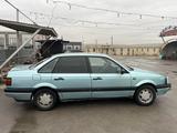 Volkswagen Passat 1992 года за 750 000 тг. в Шымкент – фото 2