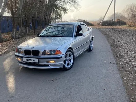 BMW 320 2000 года за 3 000 000 тг. в Алматы – фото 10