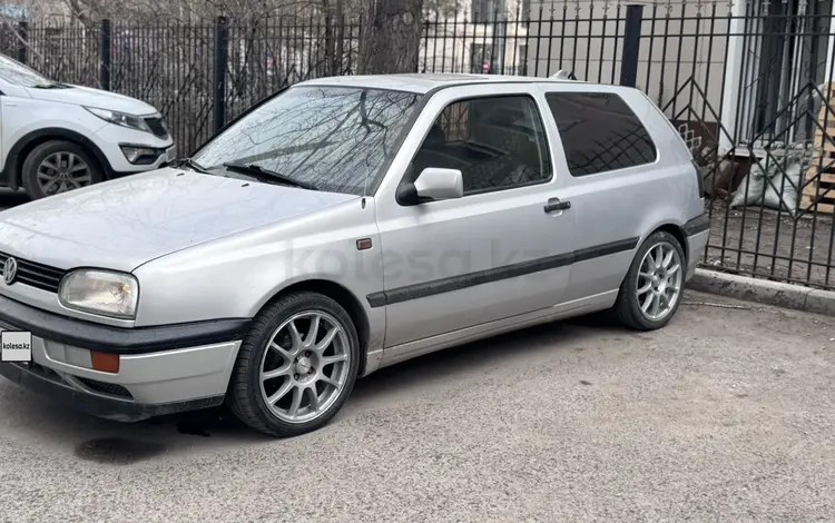 Volkswagen Golf 1993 годаүшін1 800 000 тг. в Костанай