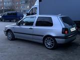 Volkswagen Golf 1993 года за 1 800 000 тг. в Костанай – фото 3