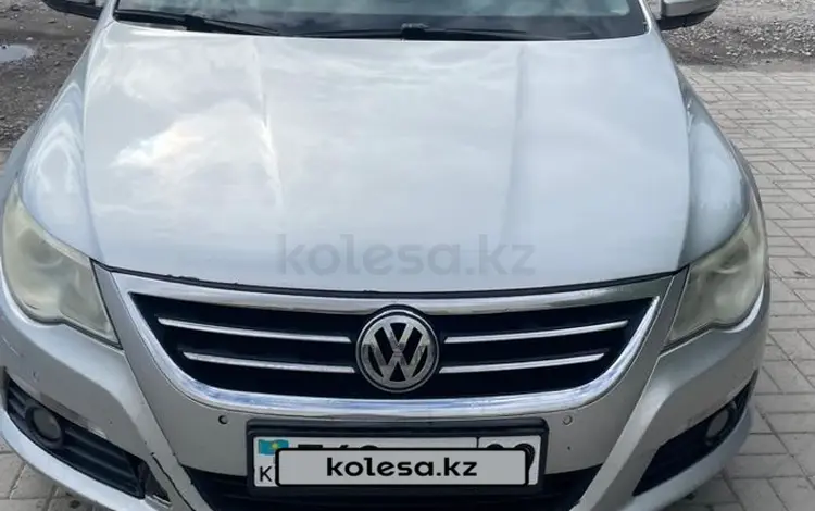 Volkswagen Passat 2010 года за 3 800 000 тг. в Караганда