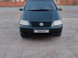 Volkswagen Sharan 2001 годаүшін3 500 000 тг. в Уральск – фото 3