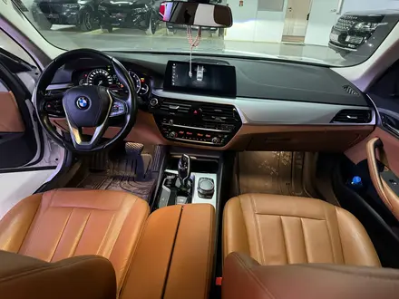 BMW 530 2018 года за 15 900 000 тг. в Астана – фото 21