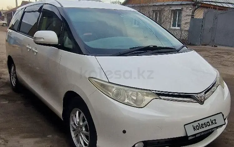 Toyota Estima 2006 года за 7 500 000 тг. в Семей