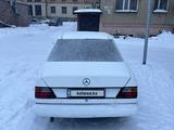 Mercedes-Benz E 220 1993 года за 1 700 000 тг. в Караганда – фото 3