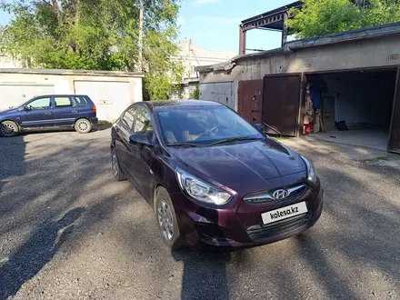 Hyundai Solaris 2012 года за 3 600 000 тг. в Караганда