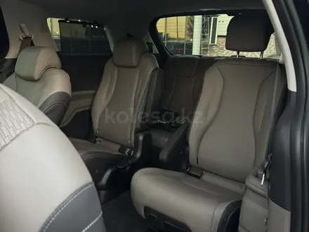 Kia Carnival 2024 года за 21 000 000 тг. в Алматы – фото 17