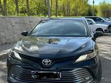 Toyota Camry 2018 года за 17 200 000 тг. в Астана